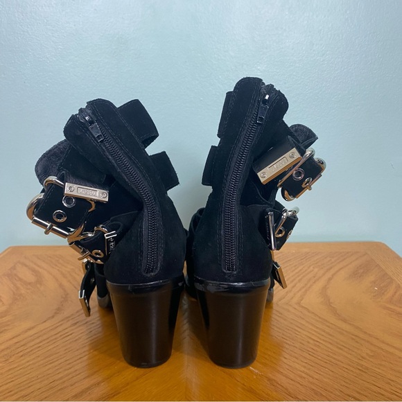 Jeffrey Campbell Caceres Buckle Suede Black Booties Sz 8 - Picture 11 of 13